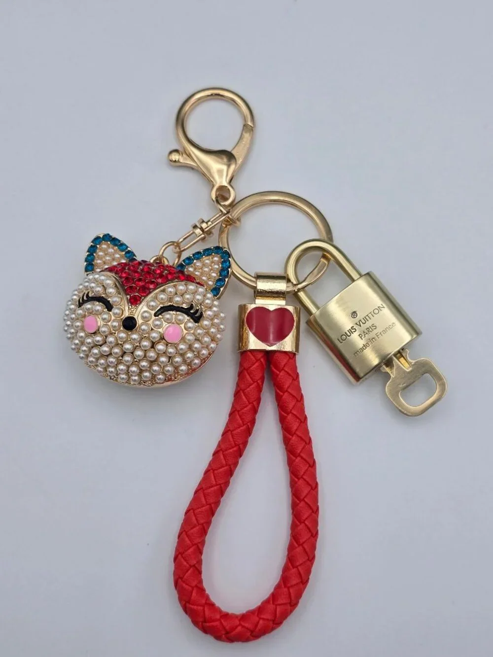 LV Gold Padlock 🔑 Authentic Louis Vuitton Charm + Unbranded Fox Head Keychain - Picture 6 of 11